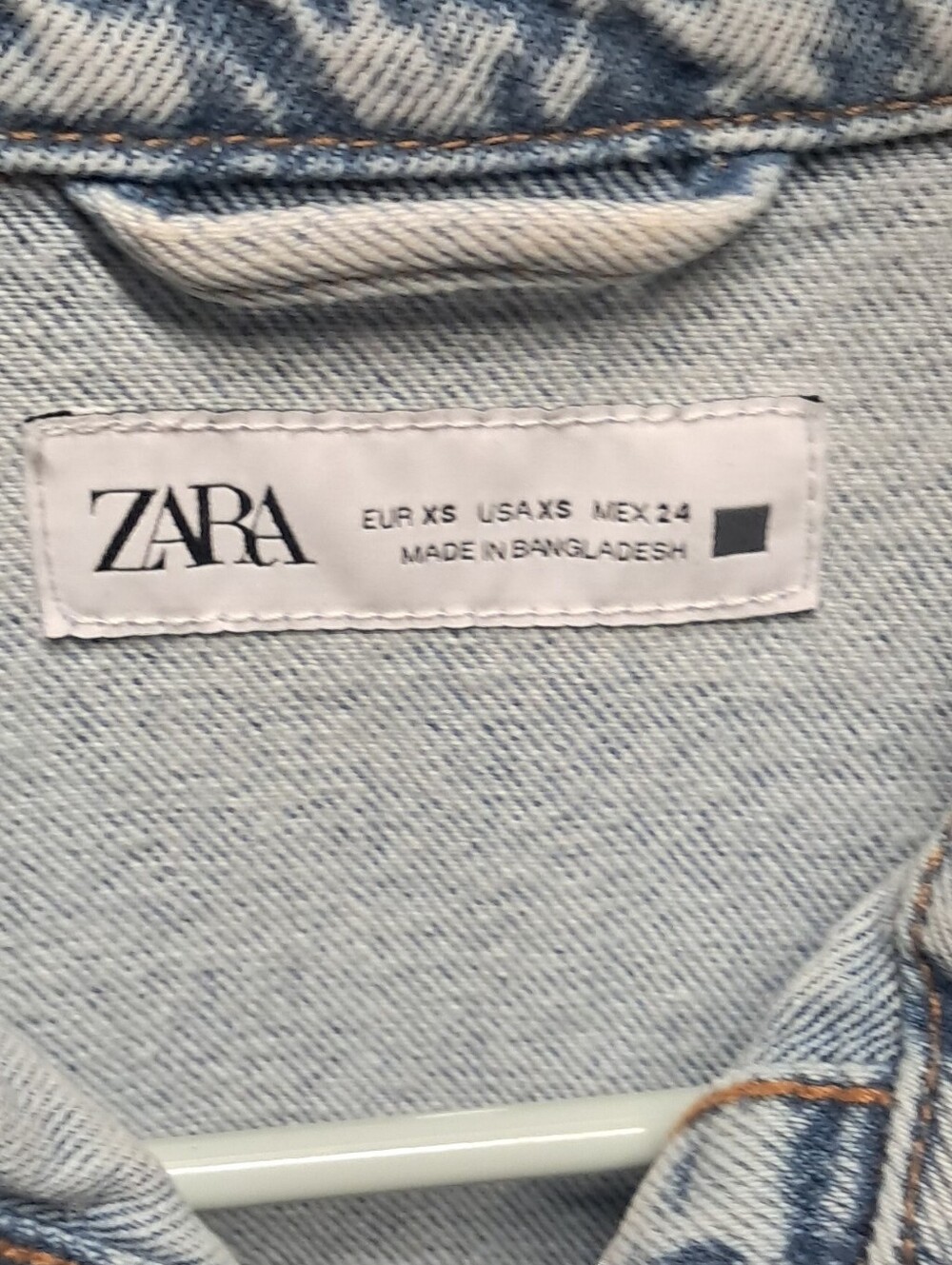 Zara Light Wash Elastic Waist Short Button Up Denim Dress Size XS - Picture 4 of 4